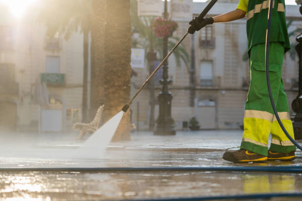 Best Restaurant Pressure Washing  in Rio Bravo, TX